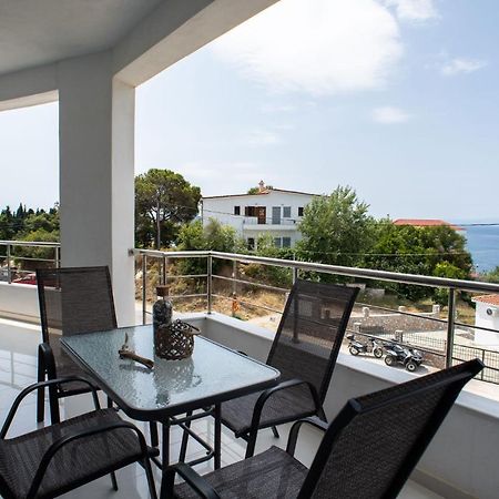 Iridanos Apartments Skiathos Town Exterior photo